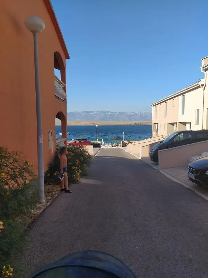 Apartment Apartmani Ruza Vir Croatia